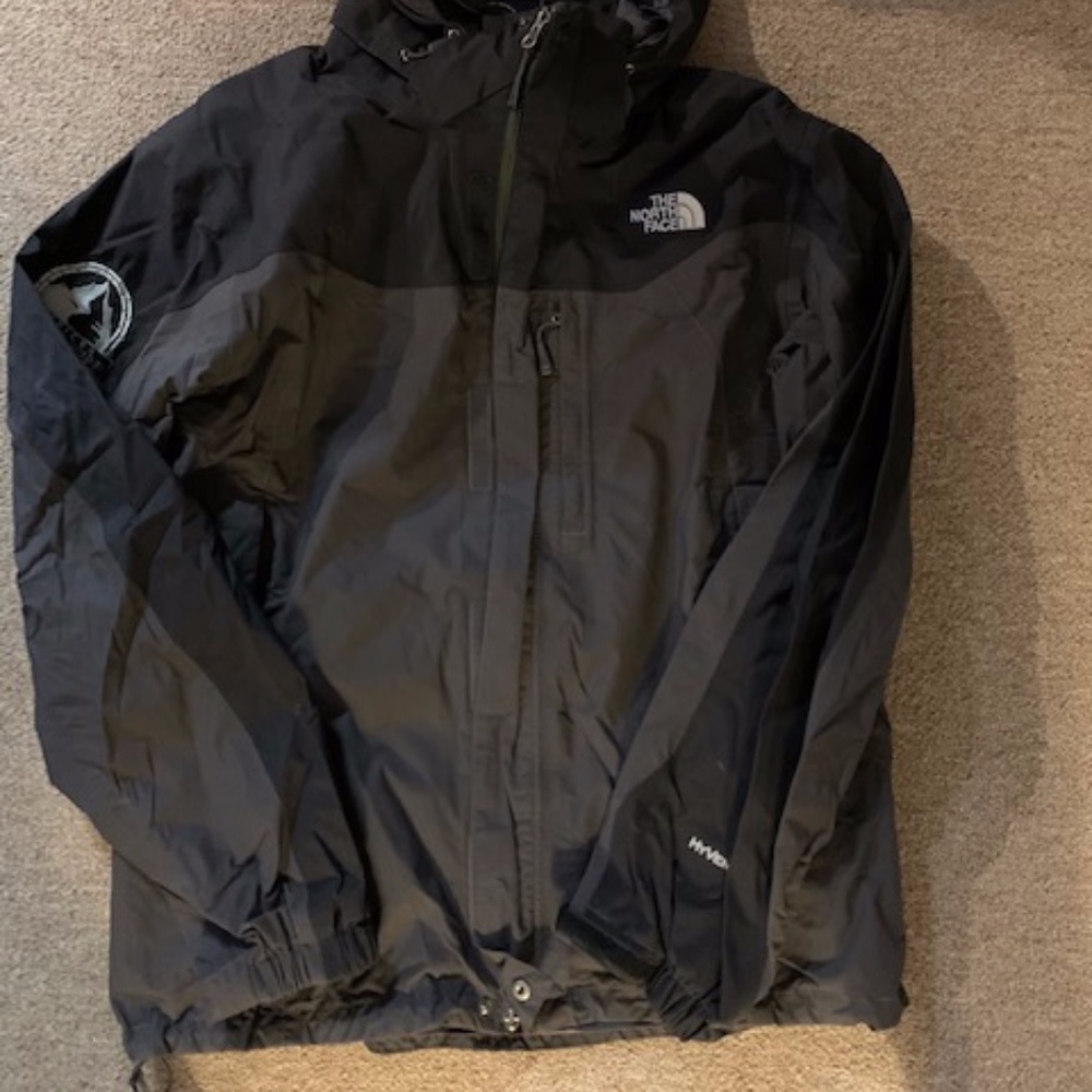(Limited Edition) North Face Shell Jacket